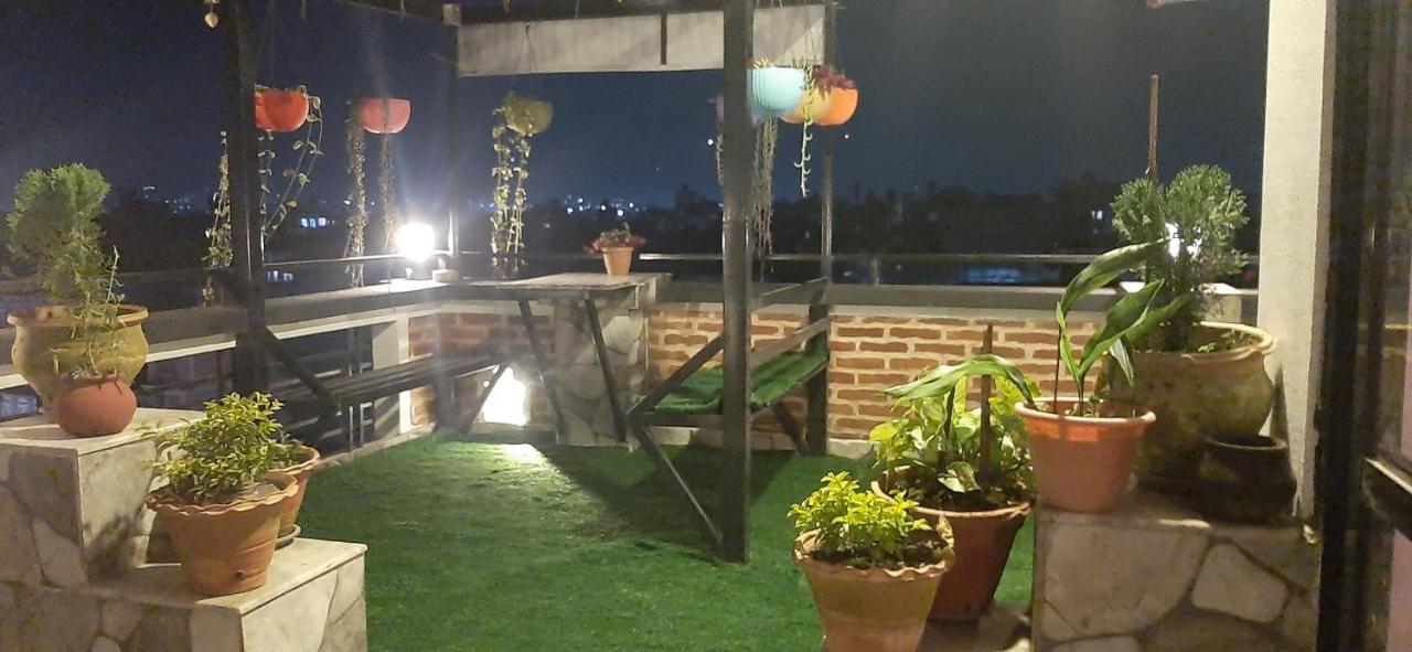 Lalitpur Looniva Guest House מראה חיצוני תמונה