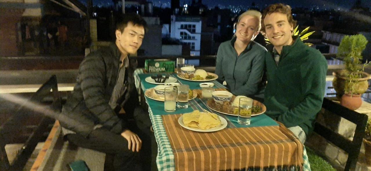 Lalitpur Looniva Guest House מראה חיצוני תמונה
